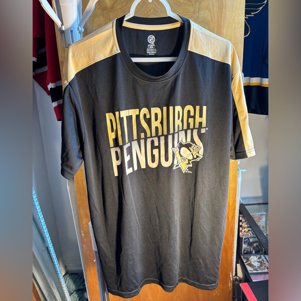 Pittsburgh Penguins Black and Gold Polyester Shirt Official NHL Licensed